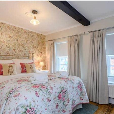 West Cottage. Central, Beautiful, 2 Mins To Beach. Cromer Exteriér fotografie
