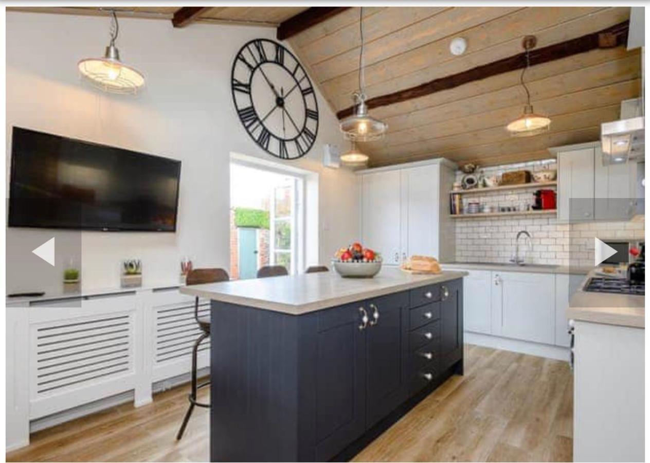 West Cottage. Central, Beautiful, 2 Mins To Beach. Cromer Exteriér fotografie